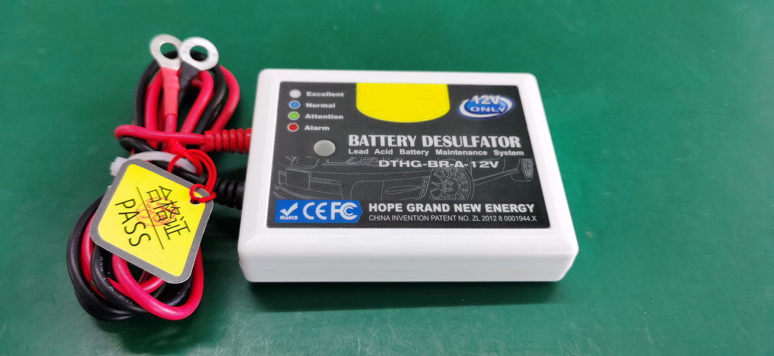 Sertifikasi Ce Fcc Baterai Mobil Desulfator 12v / 24v Hemat Teknologi Pulsa Bahan Bakar